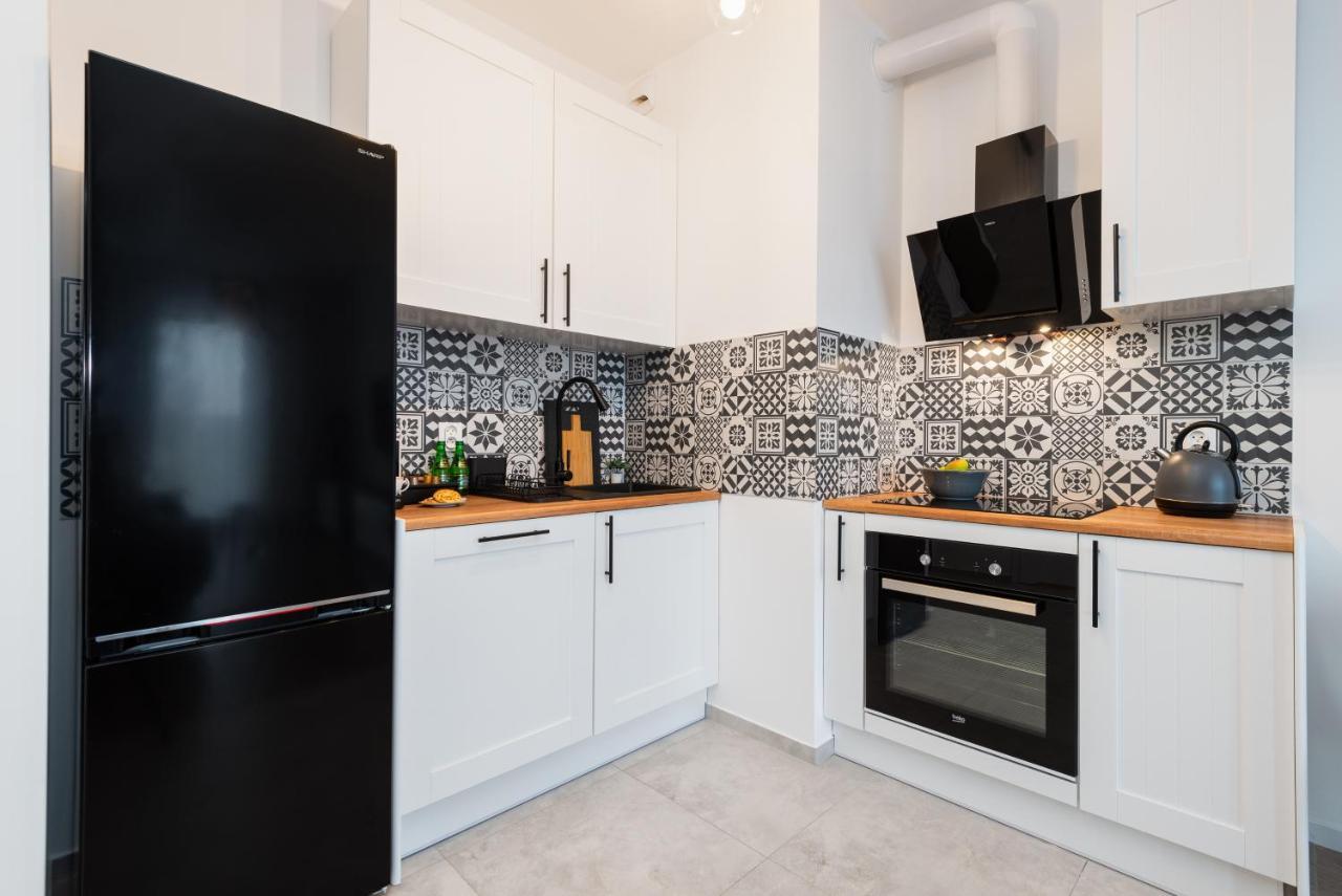 Kairos Apartments -Tower II Premium - Darmowy Parking, Silownia, Sauna - Scisle Centrum Катовіце Екстер'єр фото