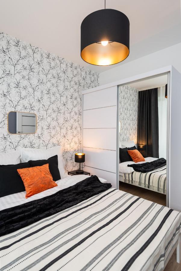 Kairos Apartments -Tower II Premium - Darmowy Parking, Silownia, Sauna - Scisle Centrum Катовіце Екстер'єр фото