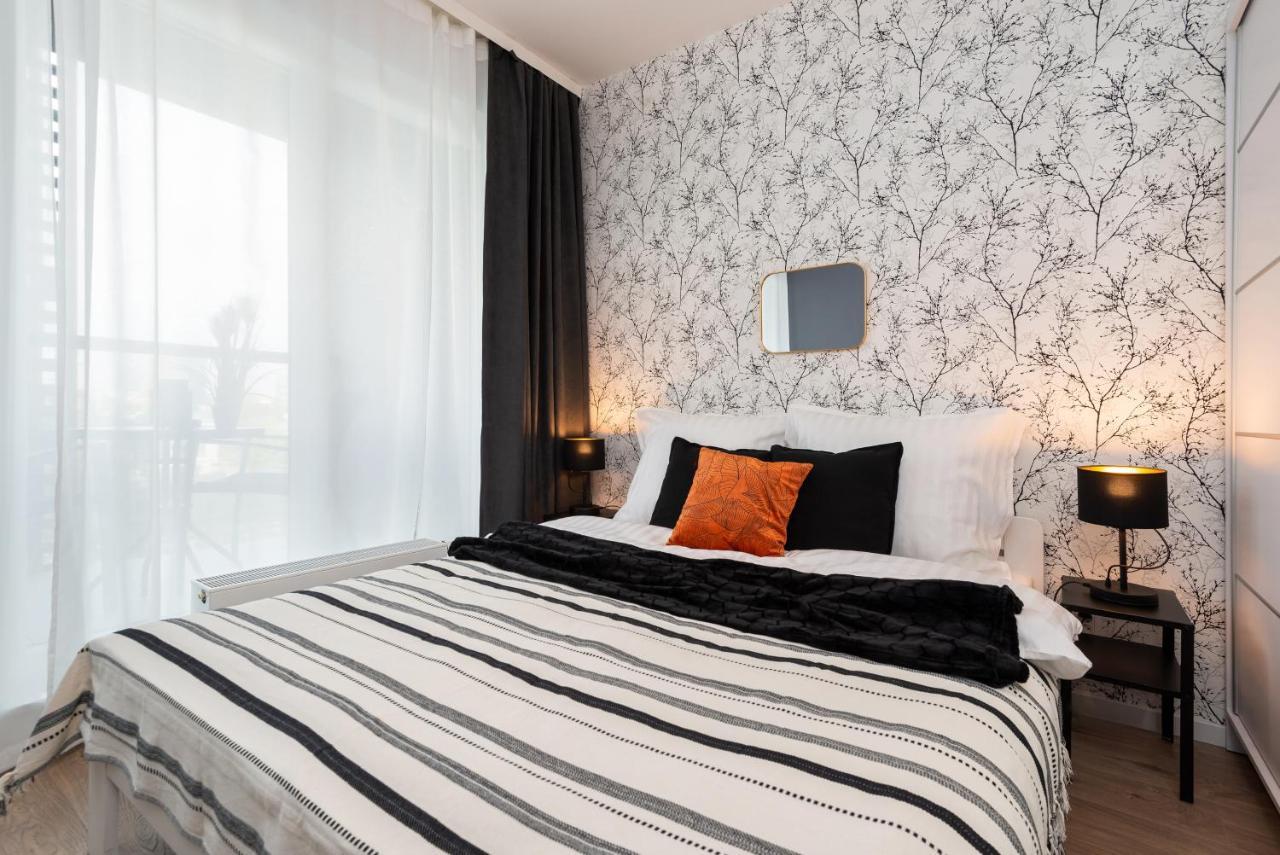 Kairos Apartments -Tower II Premium - Darmowy Parking, Silownia, Sauna - Scisle Centrum Катовіце Екстер'єр фото